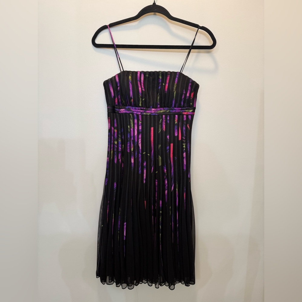 JS Collections Black Purple‎ Pink Green Hues Sheath Dress - Size 4